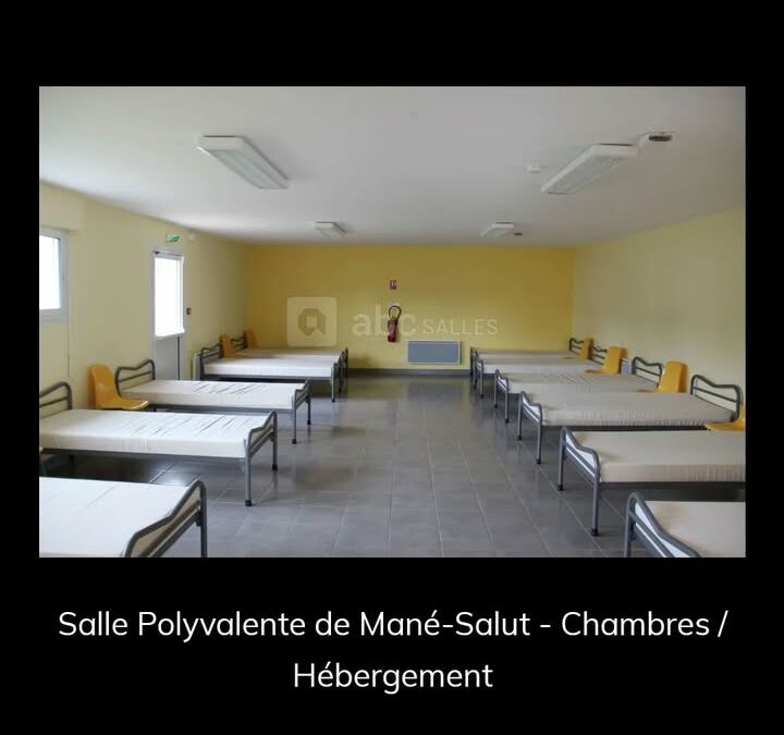 Espace dortoirs salle C  14 couchages Salle pour 80 personnes…